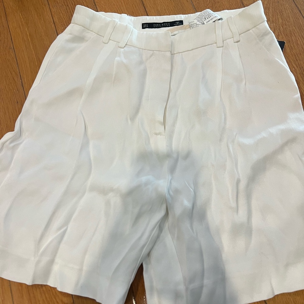 Zara Basic Collection Cream Shorts